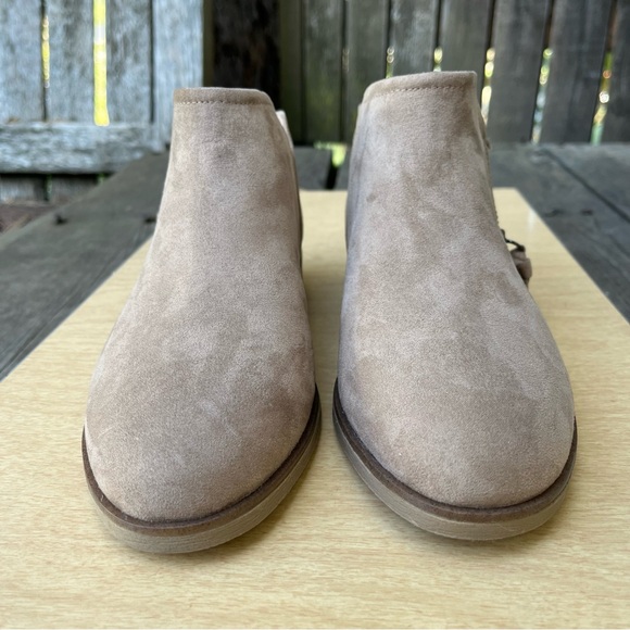 Dr. Scholl’s Astir Ankle Booties NWOT In Tan Sz 6 Wide - Picture 5 of 13